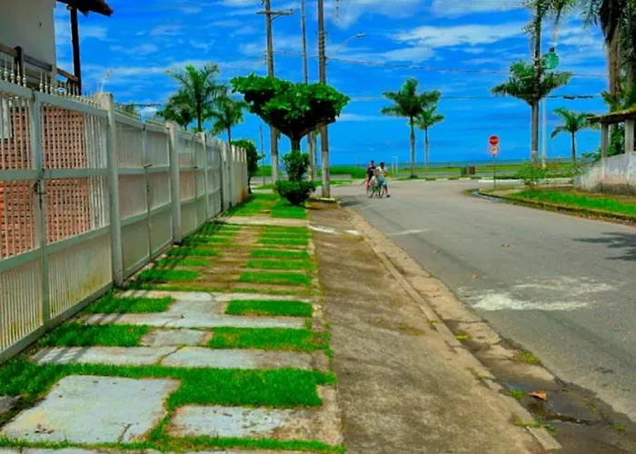 Casa Em Frente Ao Mar - Condominio